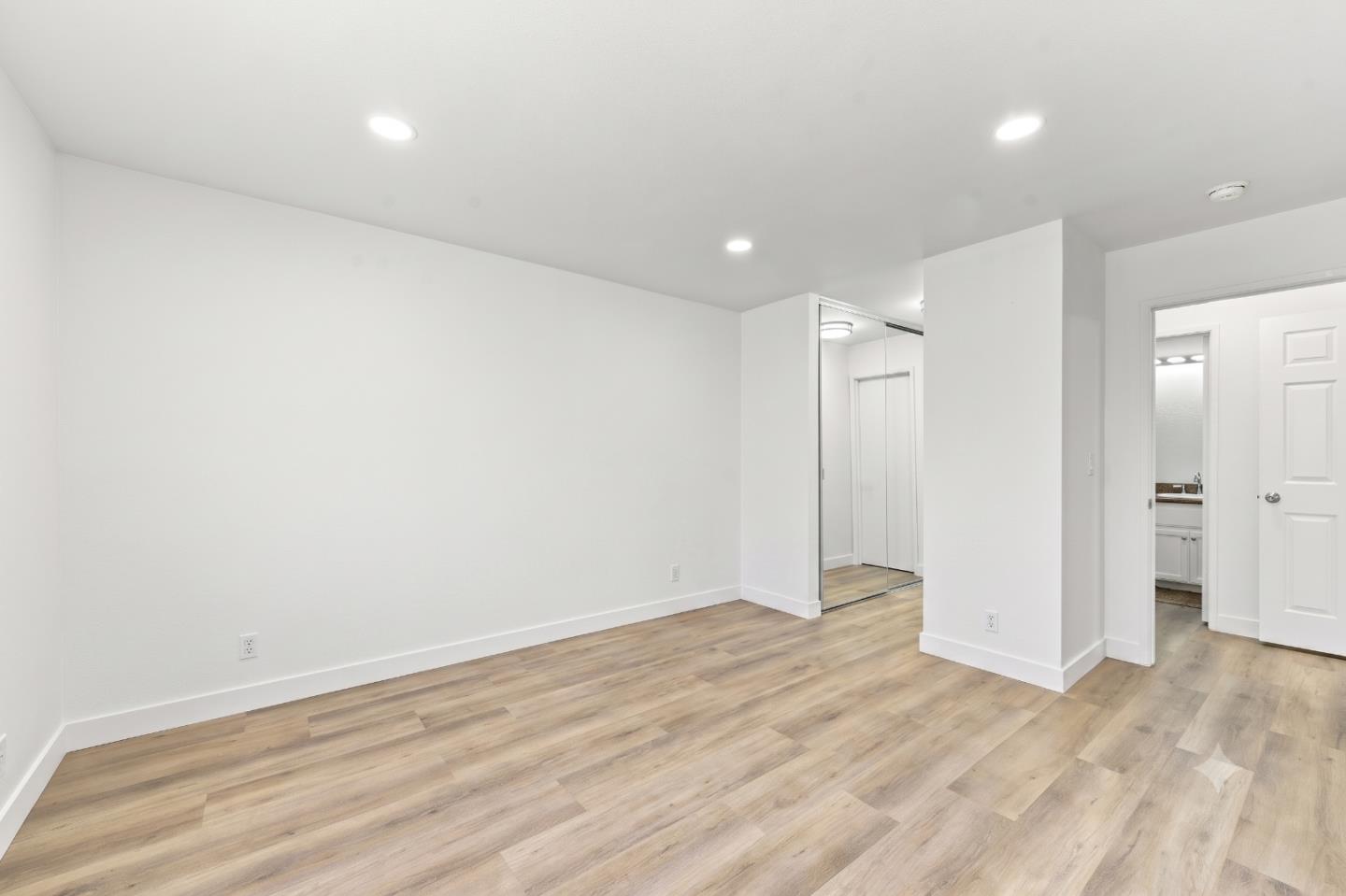 2695 Somerset Park CIR
