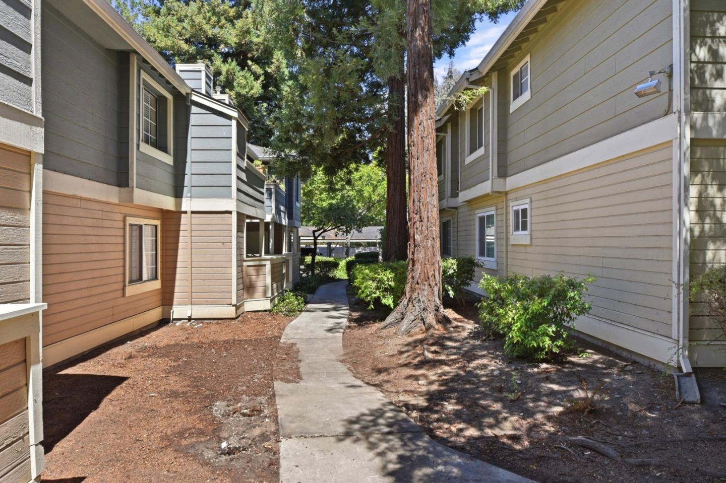 2695 Somerset Park CIR