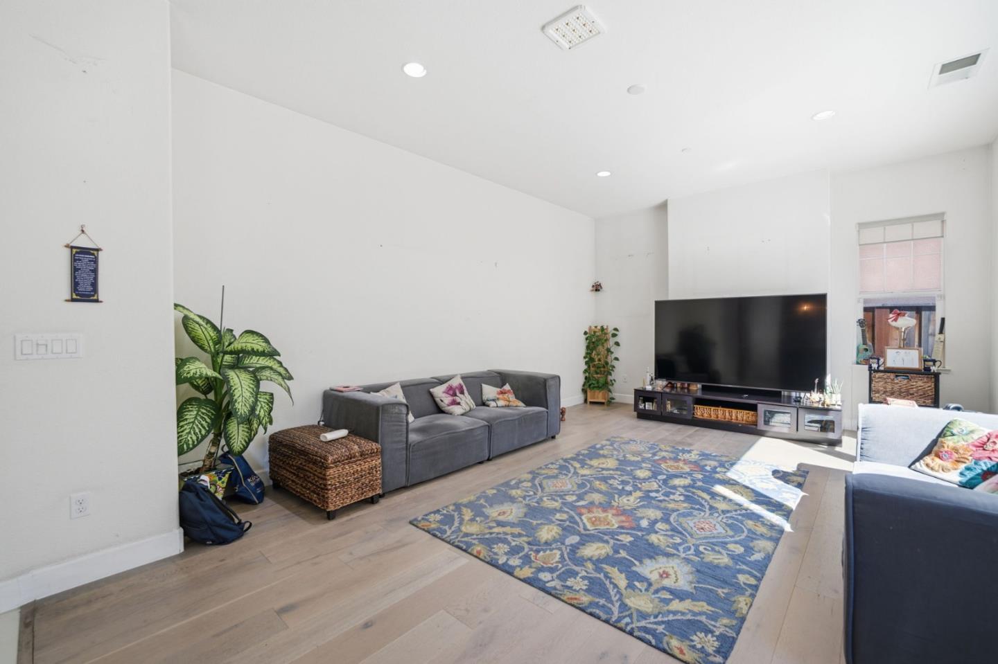 9 Chysis RD