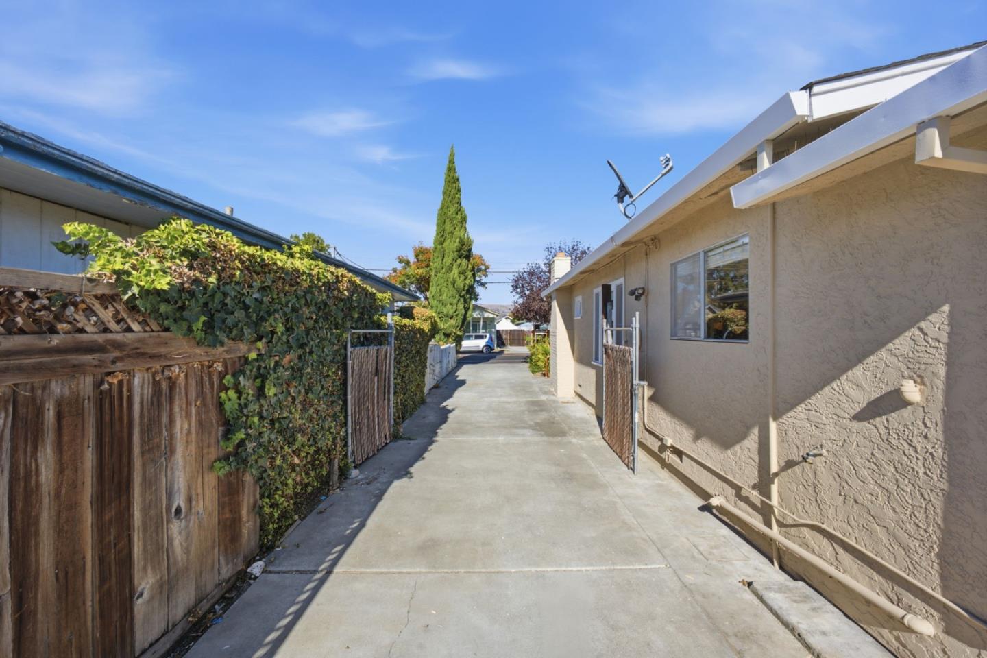 151 N 24th