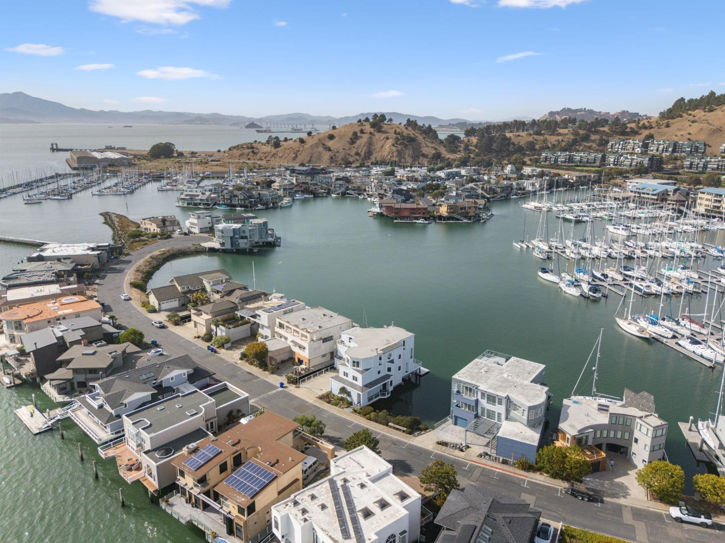 1425 Sandpiper Spit