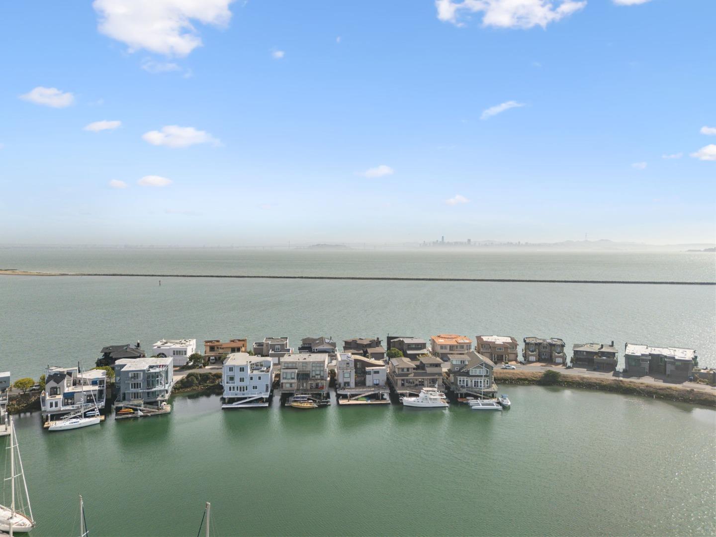 1425 Sandpiper Spit