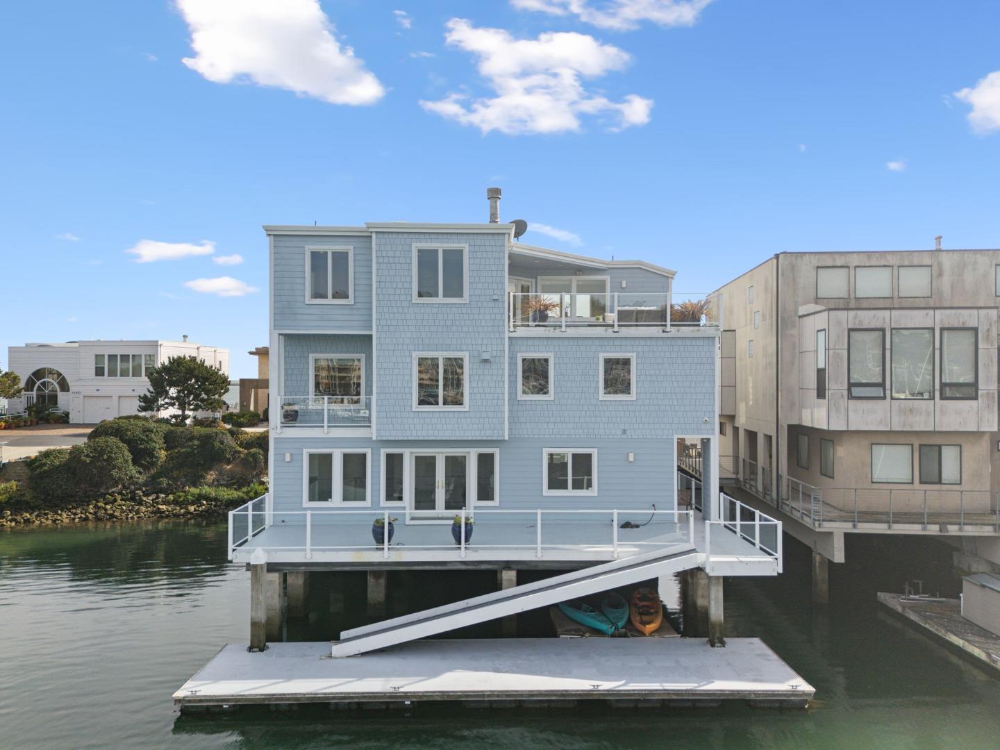 1425 Sandpiper Spit