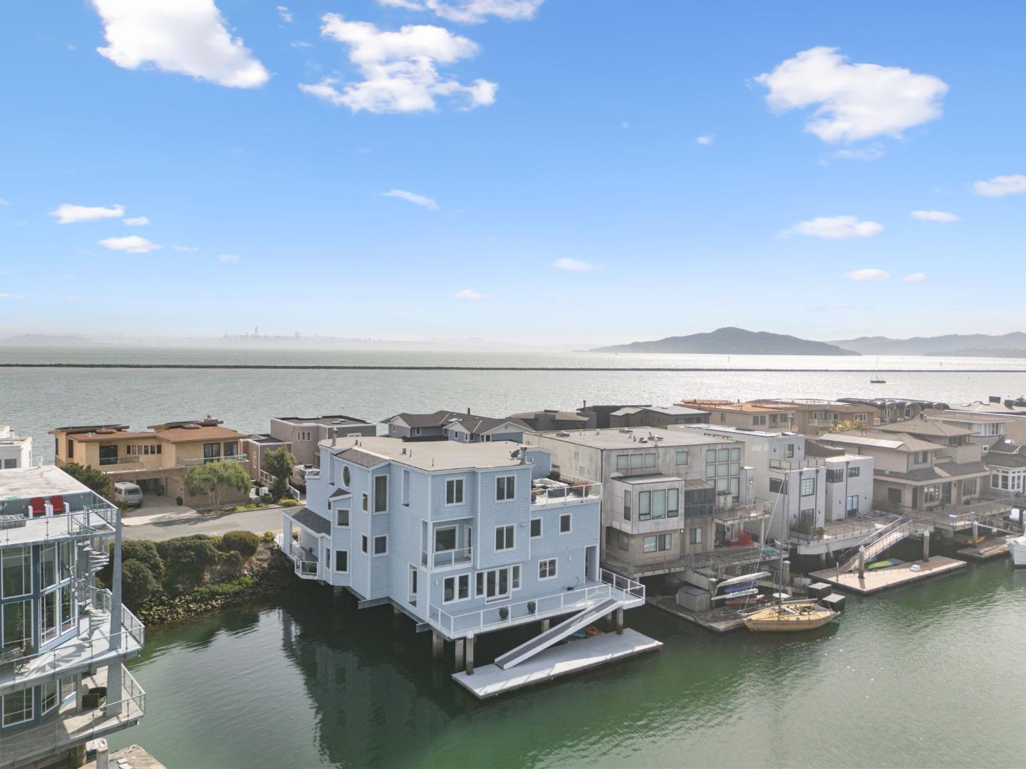 1425 Sandpiper Spit