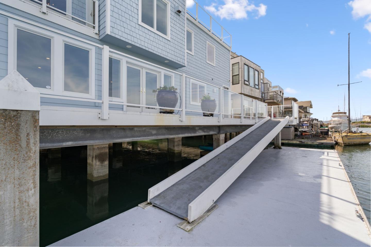 1425 Sandpiper Spit