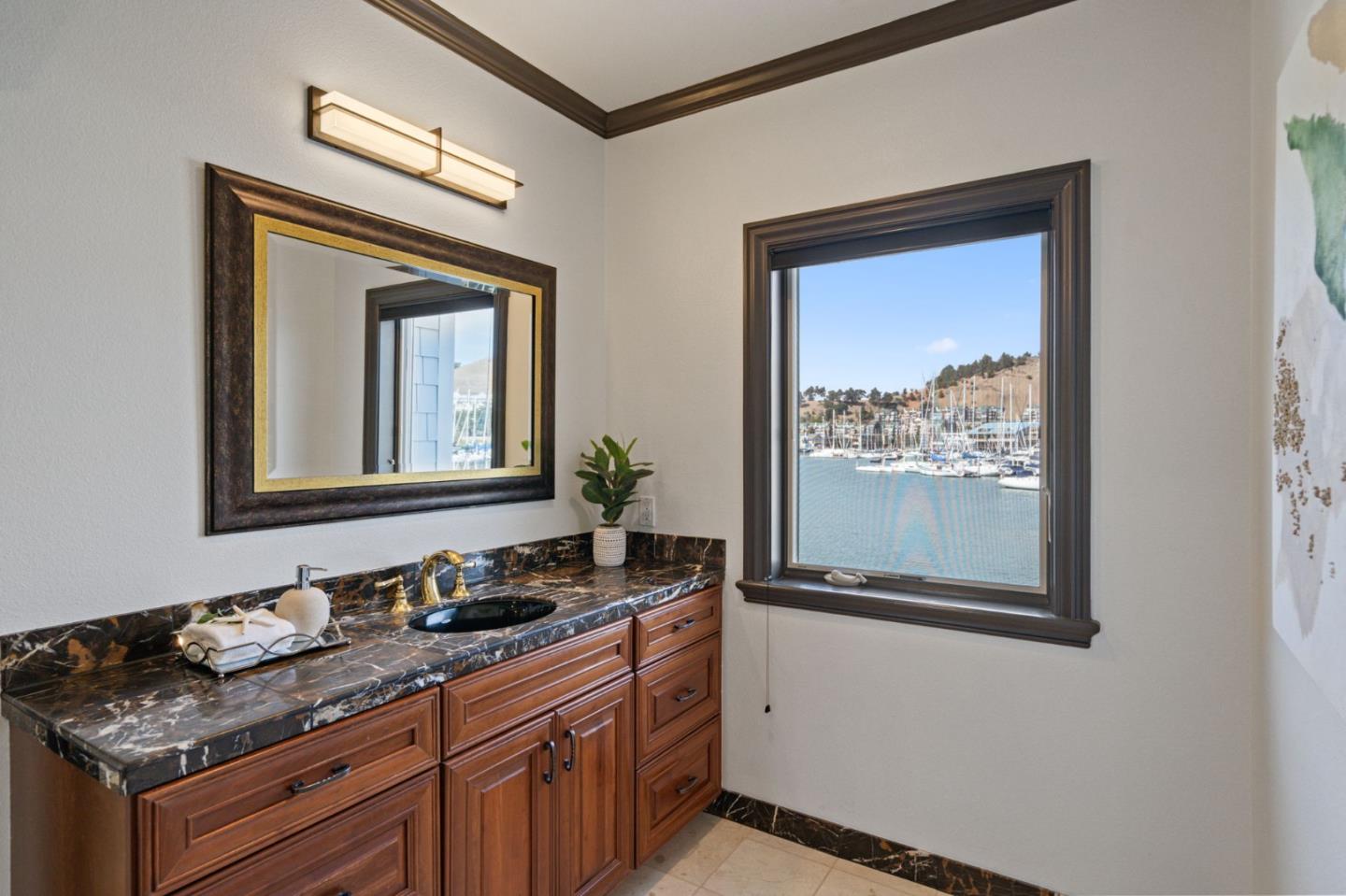 1425 Sandpiper Spit