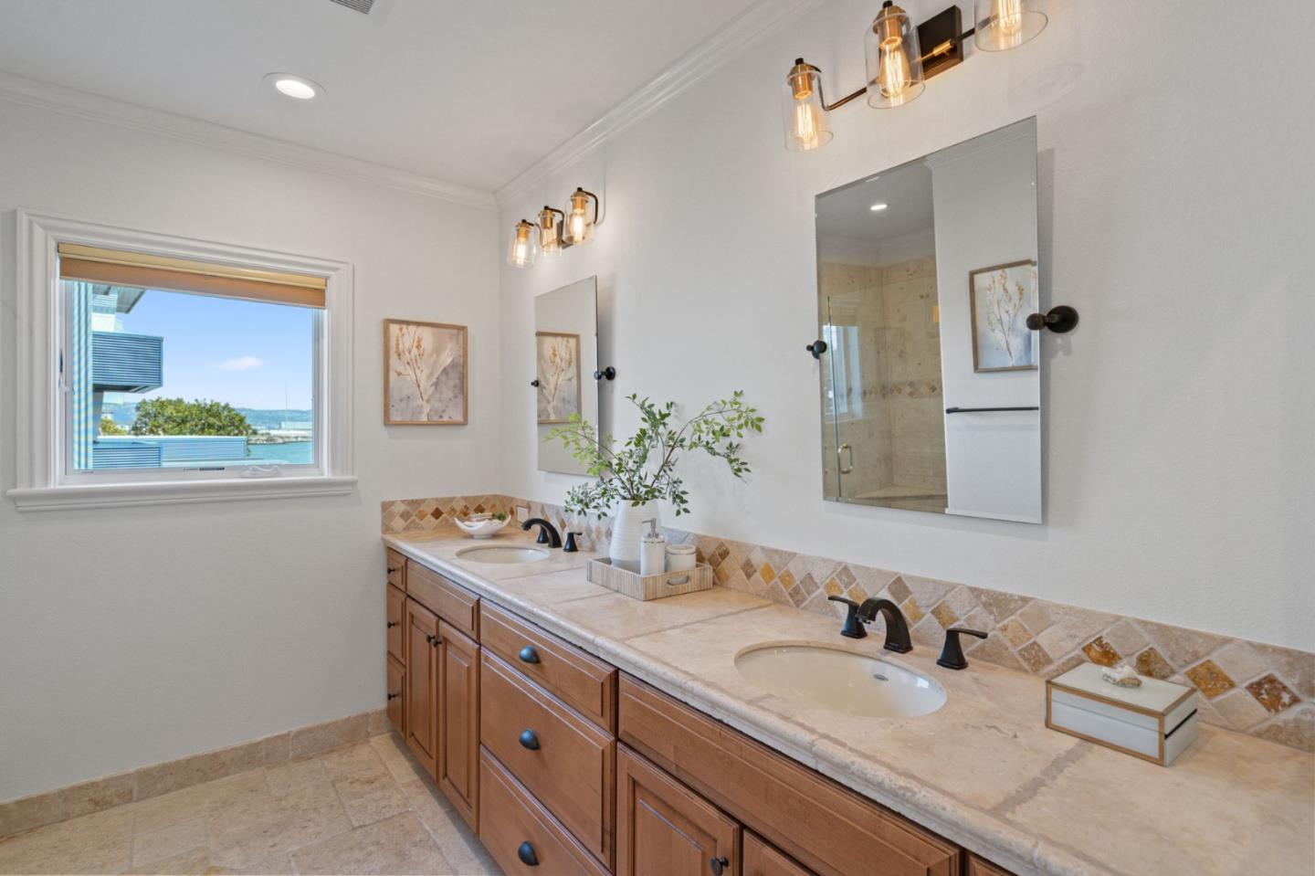 1425 Sandpiper Spit