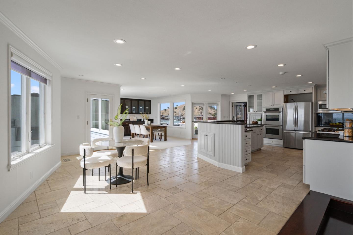 1425 Sandpiper Spit