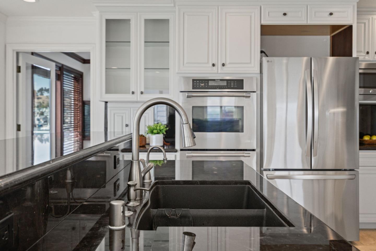 1425 Sandpiper Spit