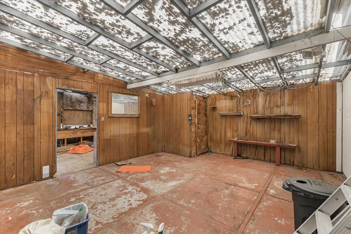 2846 Ransford AVE
