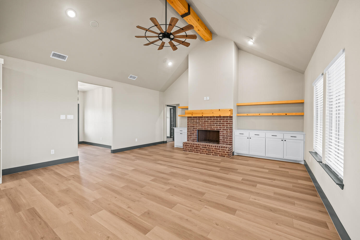 9405 County Rd 5330