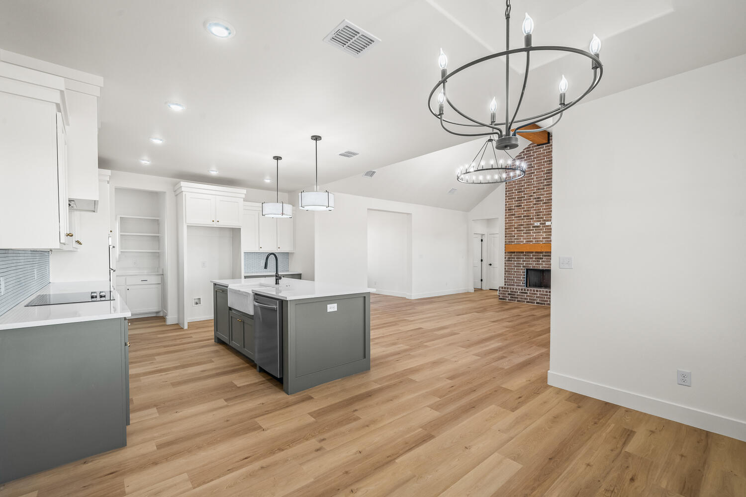 10609 N Farm To Market Rd 1729