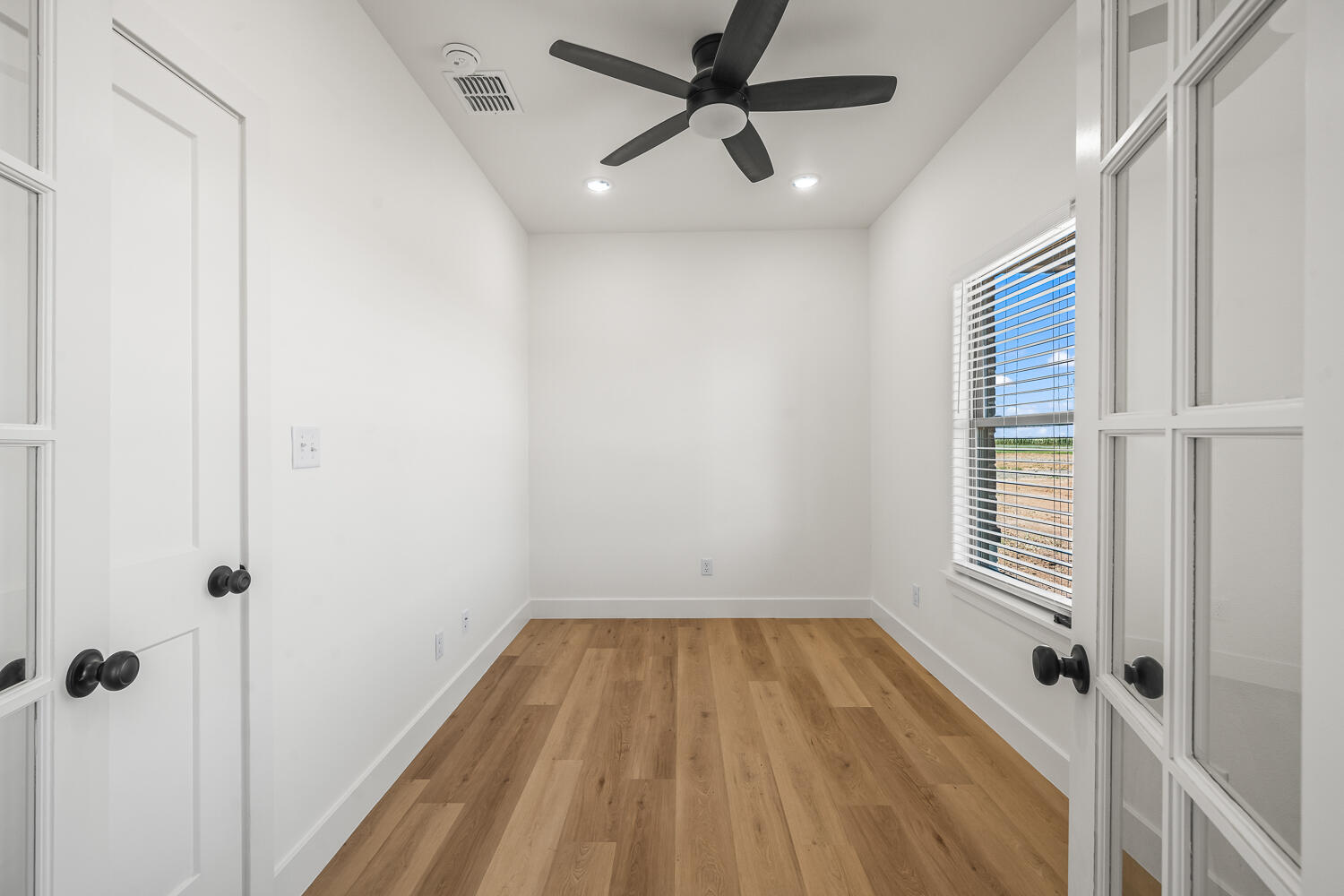 10609 N Farm To Market Rd 1729