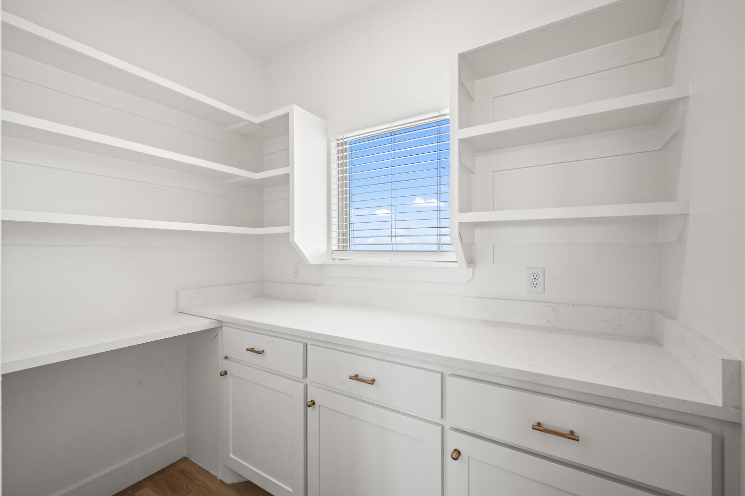 10609 N Farm To Market Rd 1729