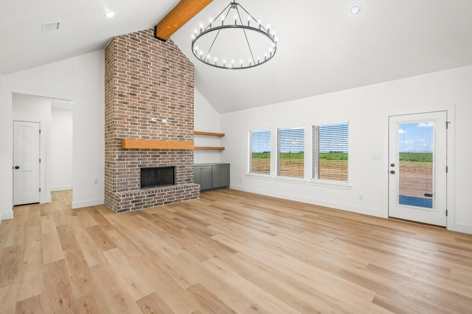 10609 N Farm To Market Rd 1729