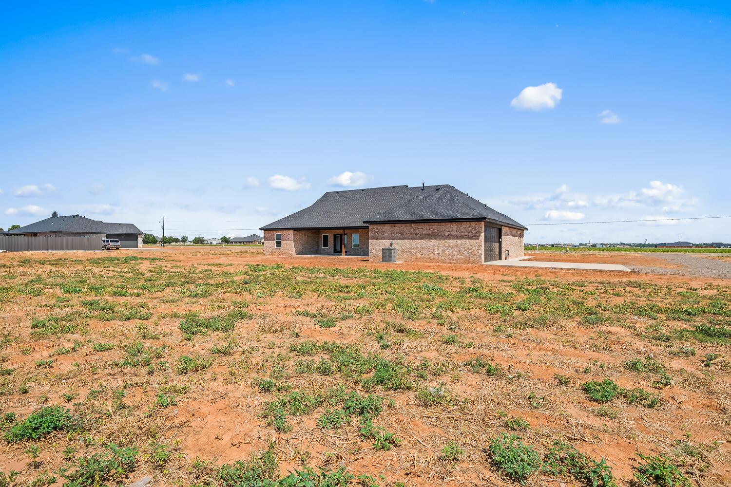 8207 County Rd 6100