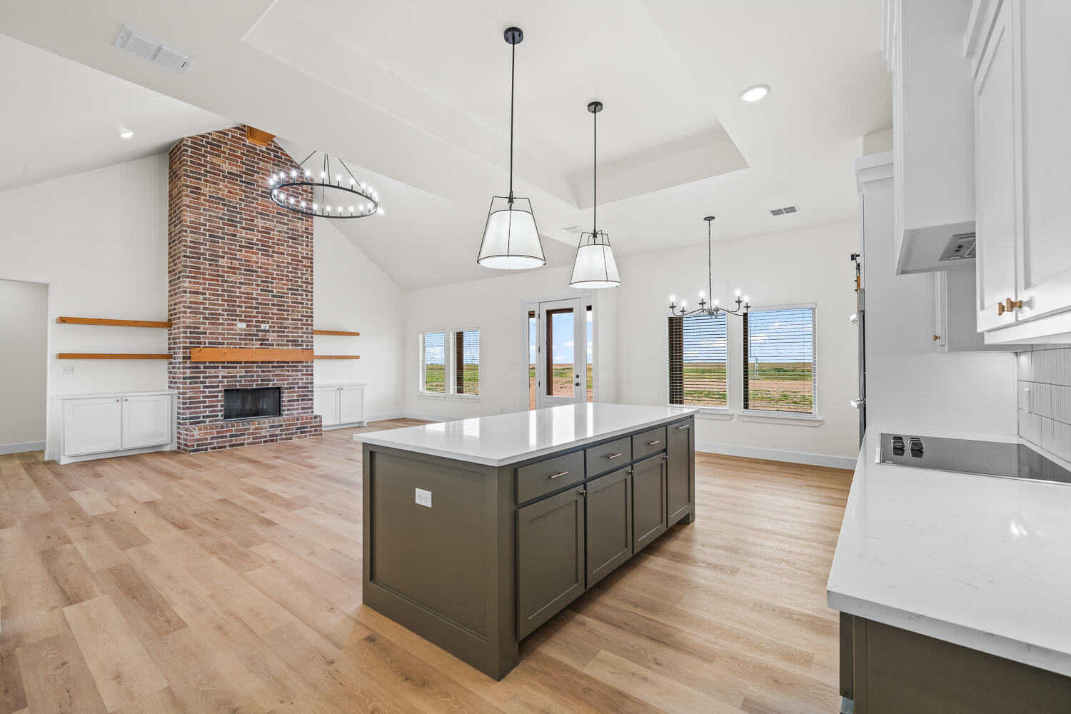 15706 N Farm To Market Rd 179