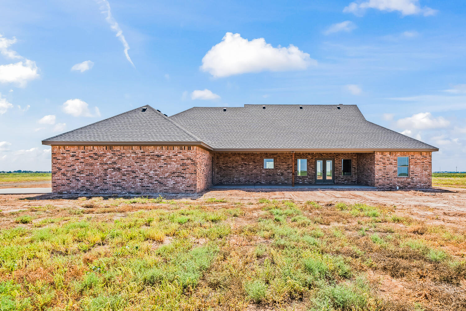 1214 W Hardin