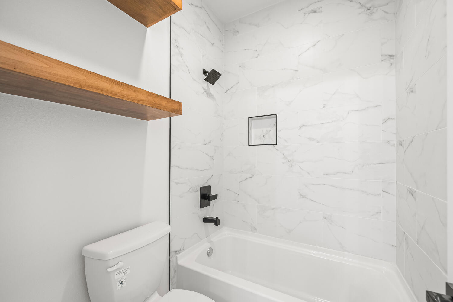 7222 E Woodrow Road, Slaton