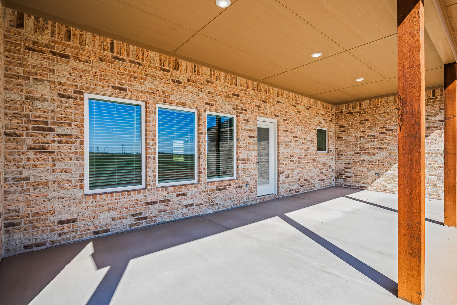 7222 E Woodrow Road, Slaton