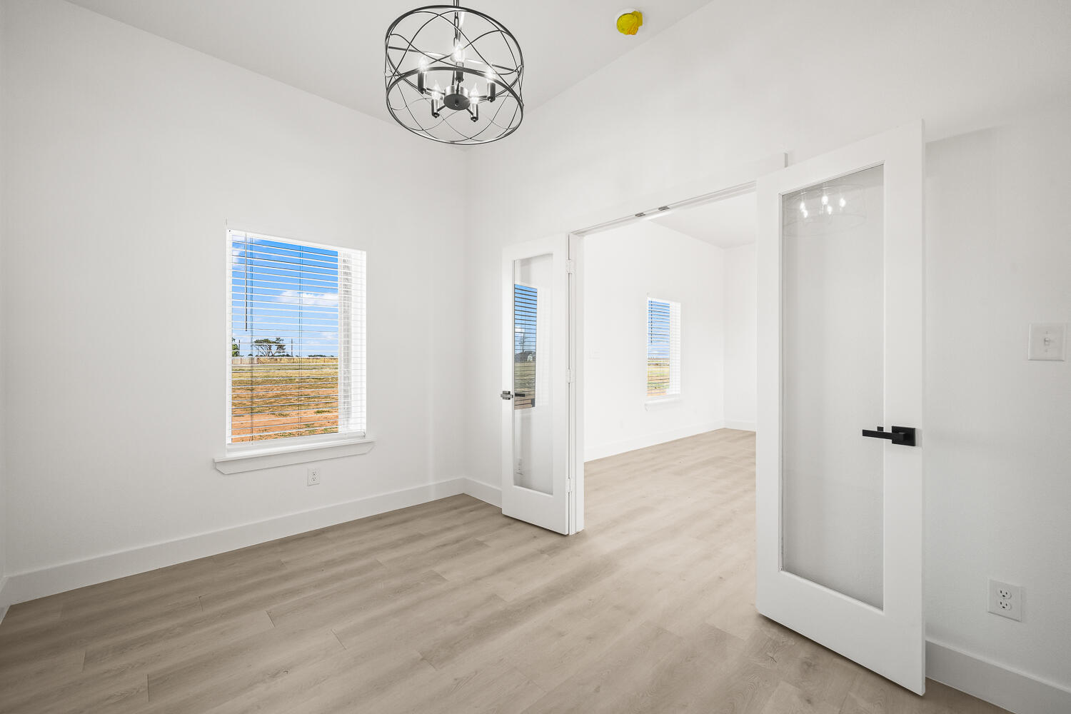 7222 E Woodrow Road, Slaton