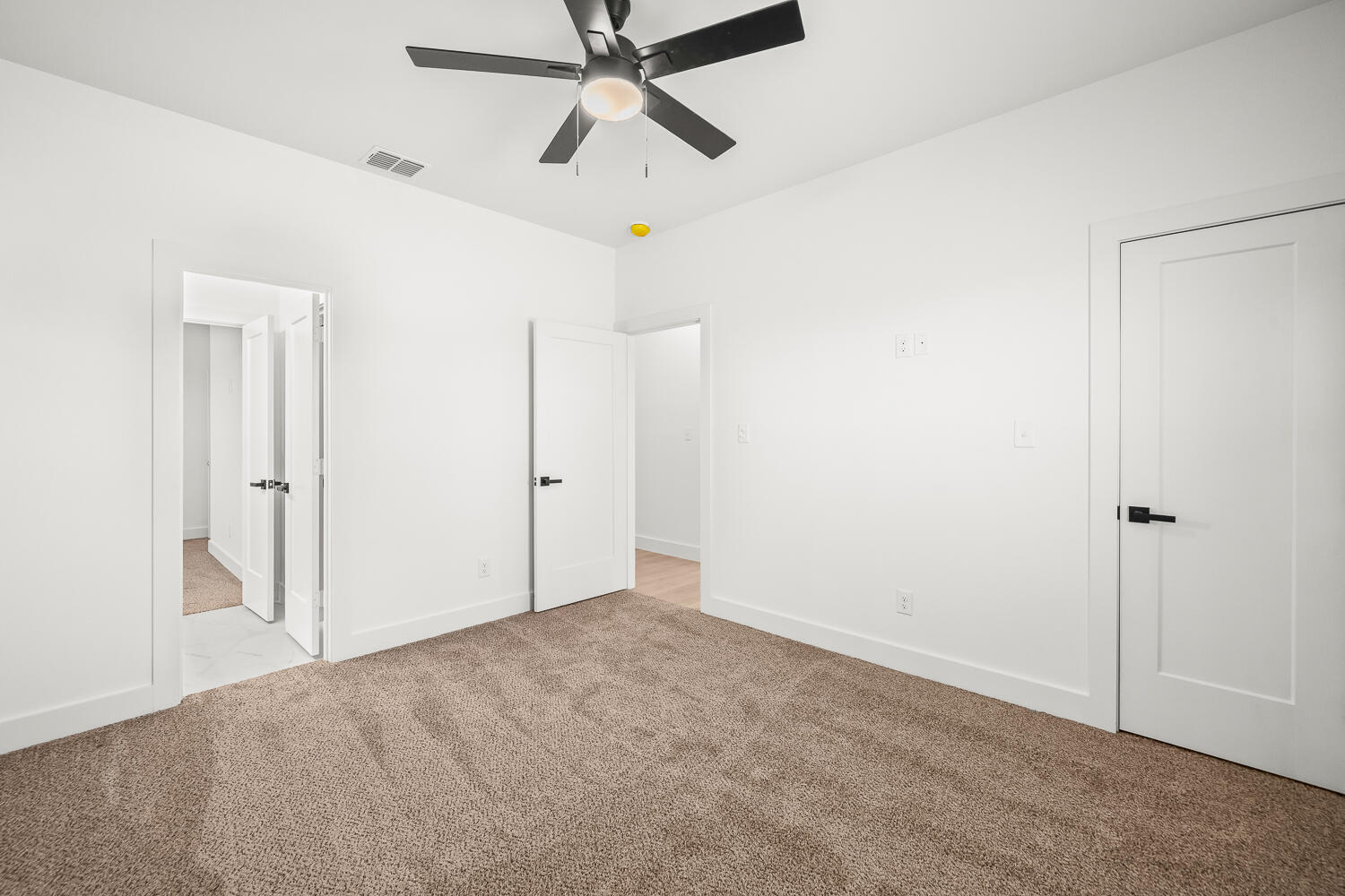 7222 E Woodrow Road, Slaton