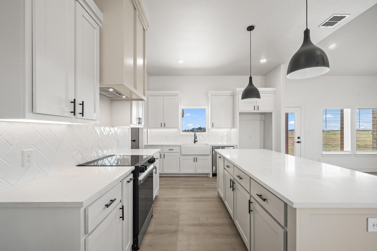 7222 E Woodrow Road, Slaton