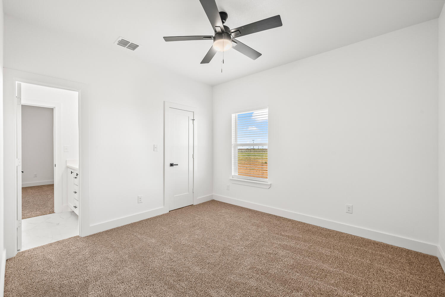 7222 E Woodrow Road, Slaton