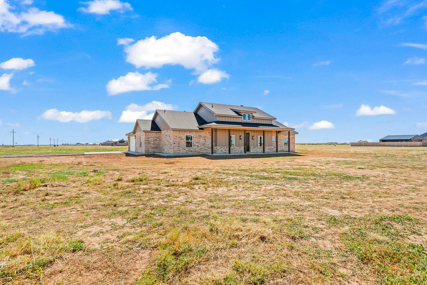 7222 E Woodrow Road, Slaton