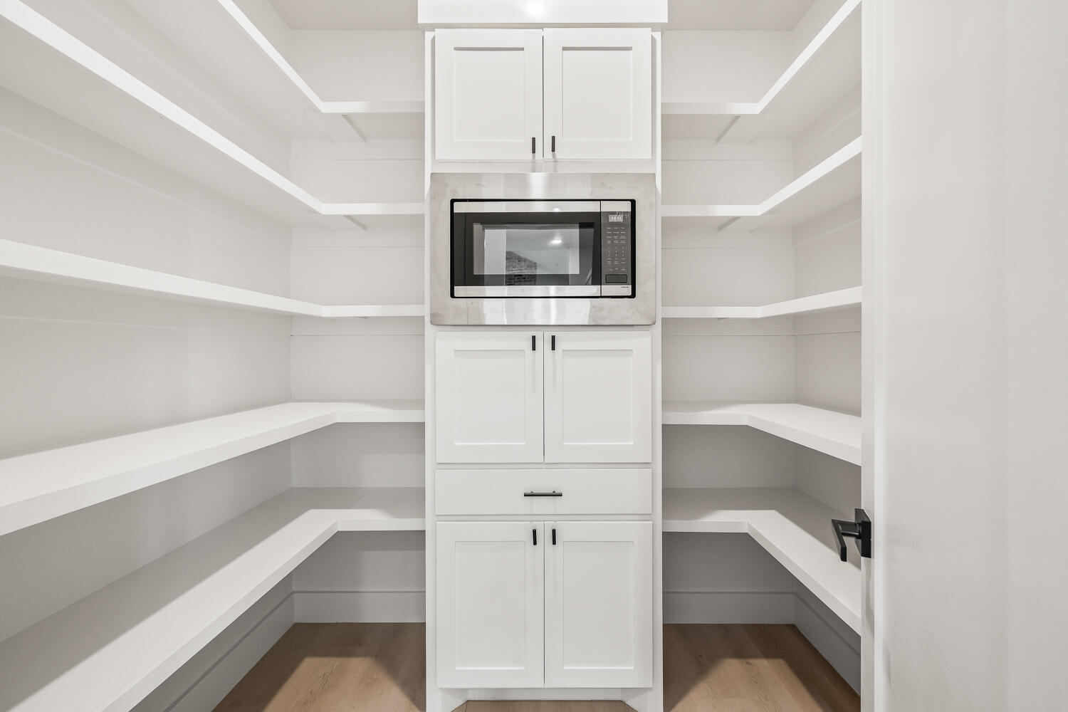 7222 E Woodrow Road, Slaton