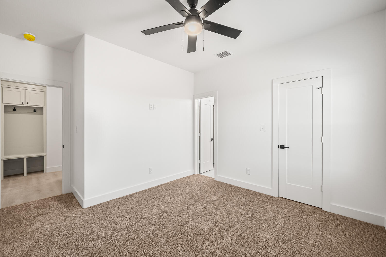 7222 E Woodrow Road, Slaton