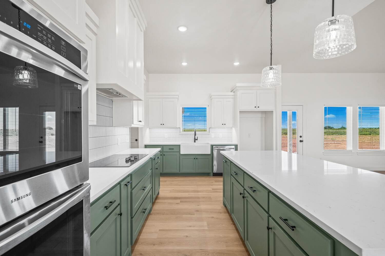 10611 N Farm To Market Rd 1729