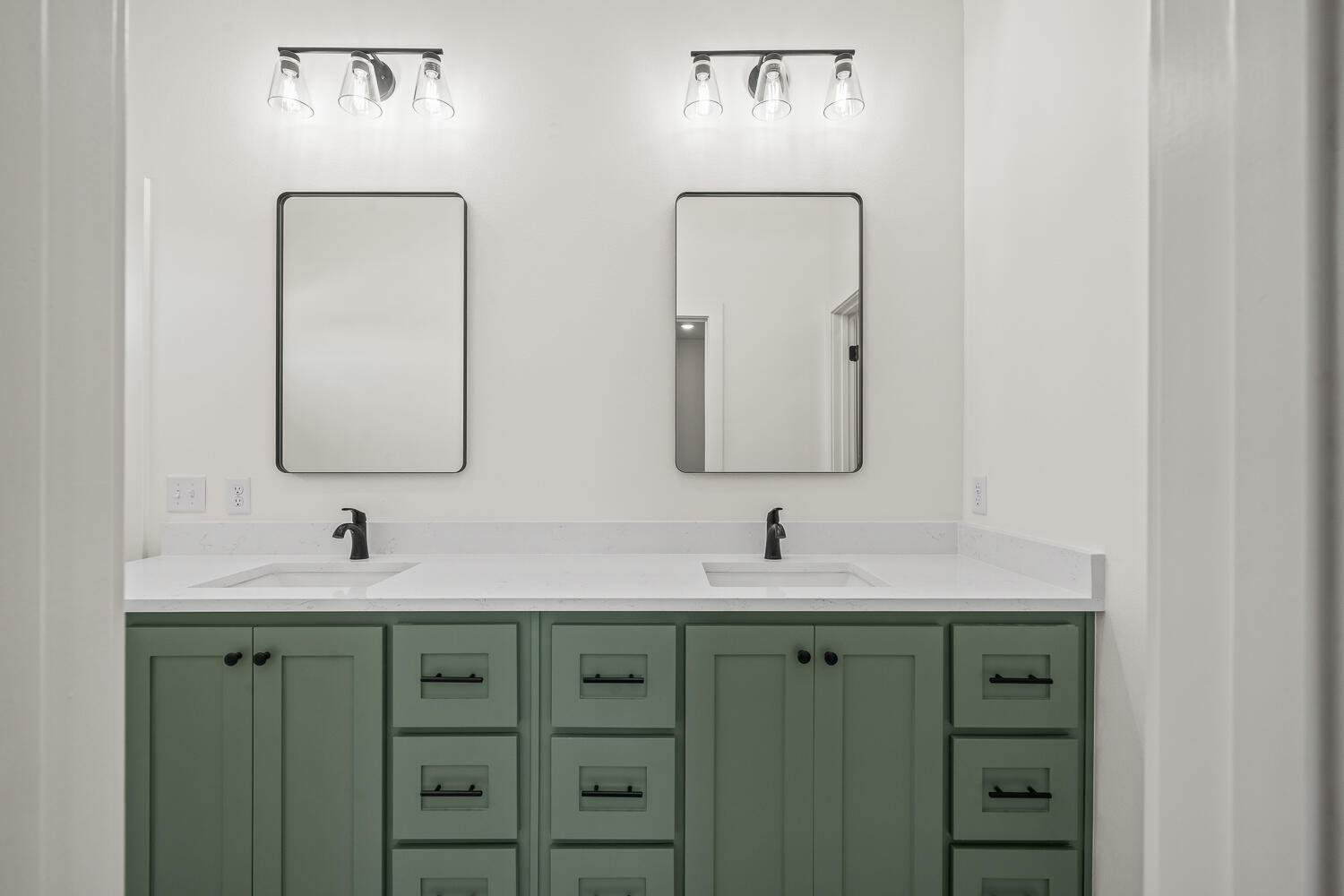 10611 N Farm To Market Rd 1729