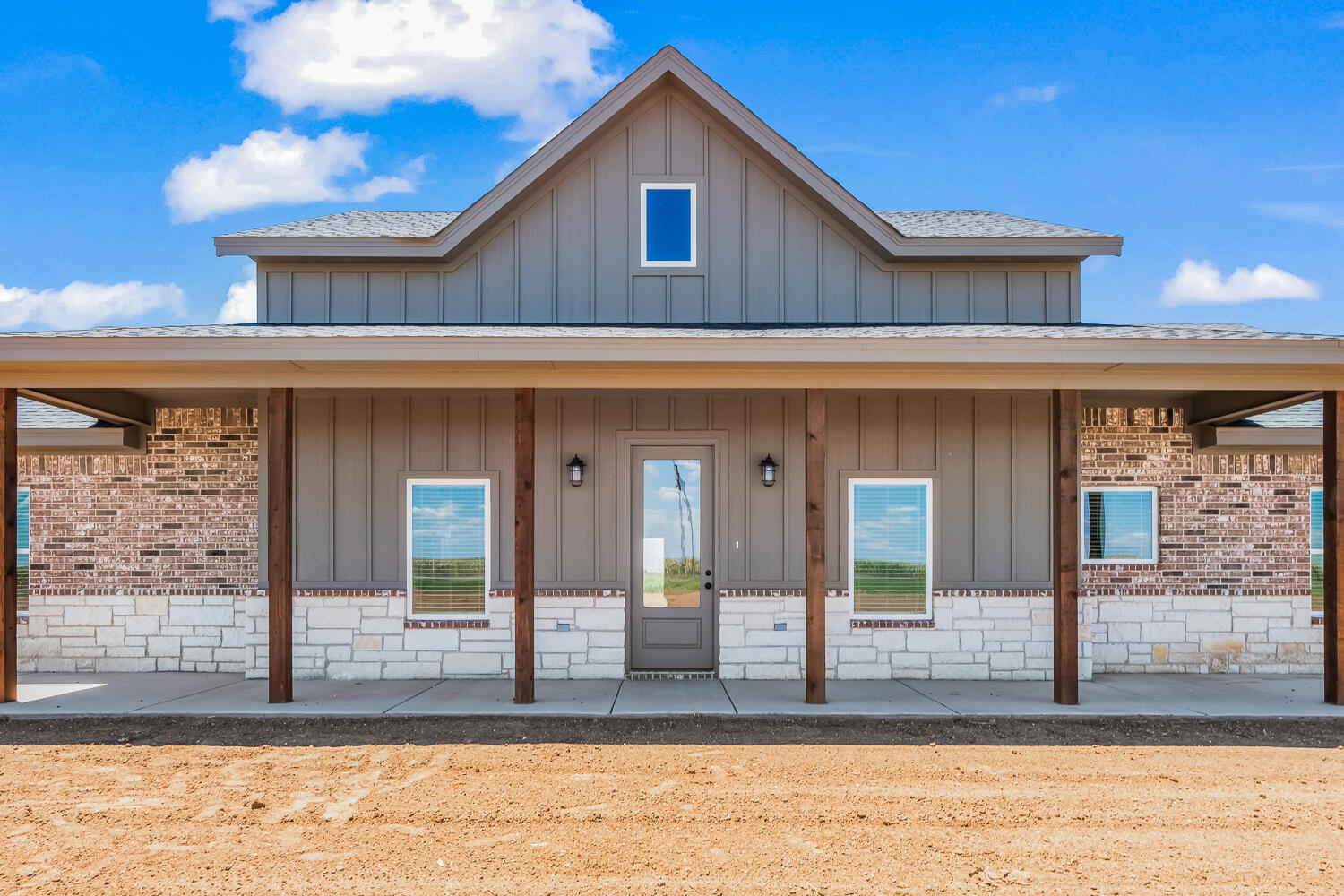 10611 N Farm To Market Rd 1729