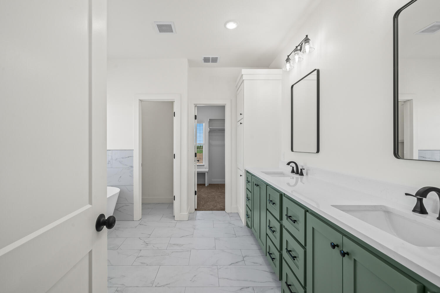 10611 N Farm To Market Rd 1729