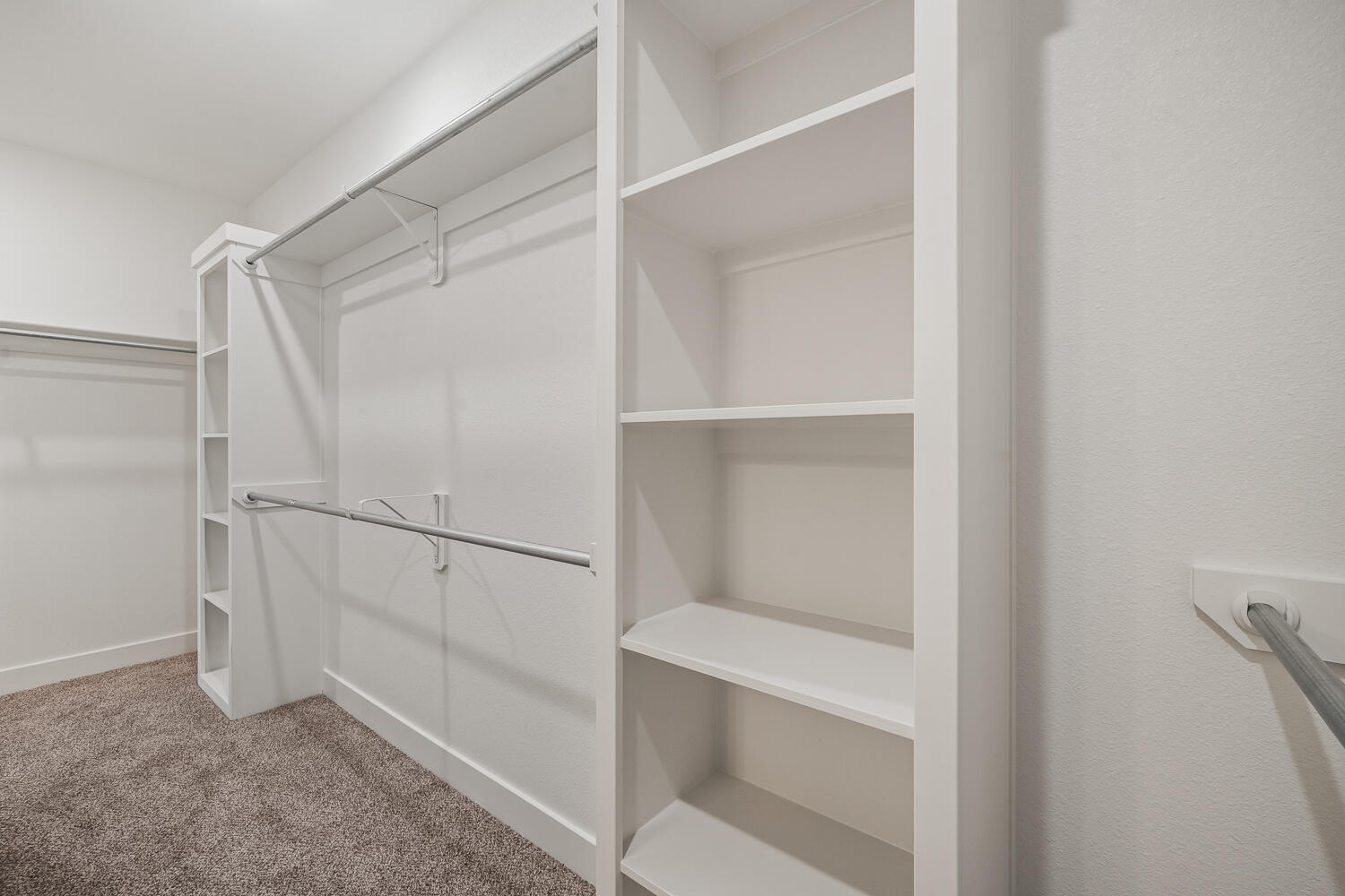 1713 County Road 5500