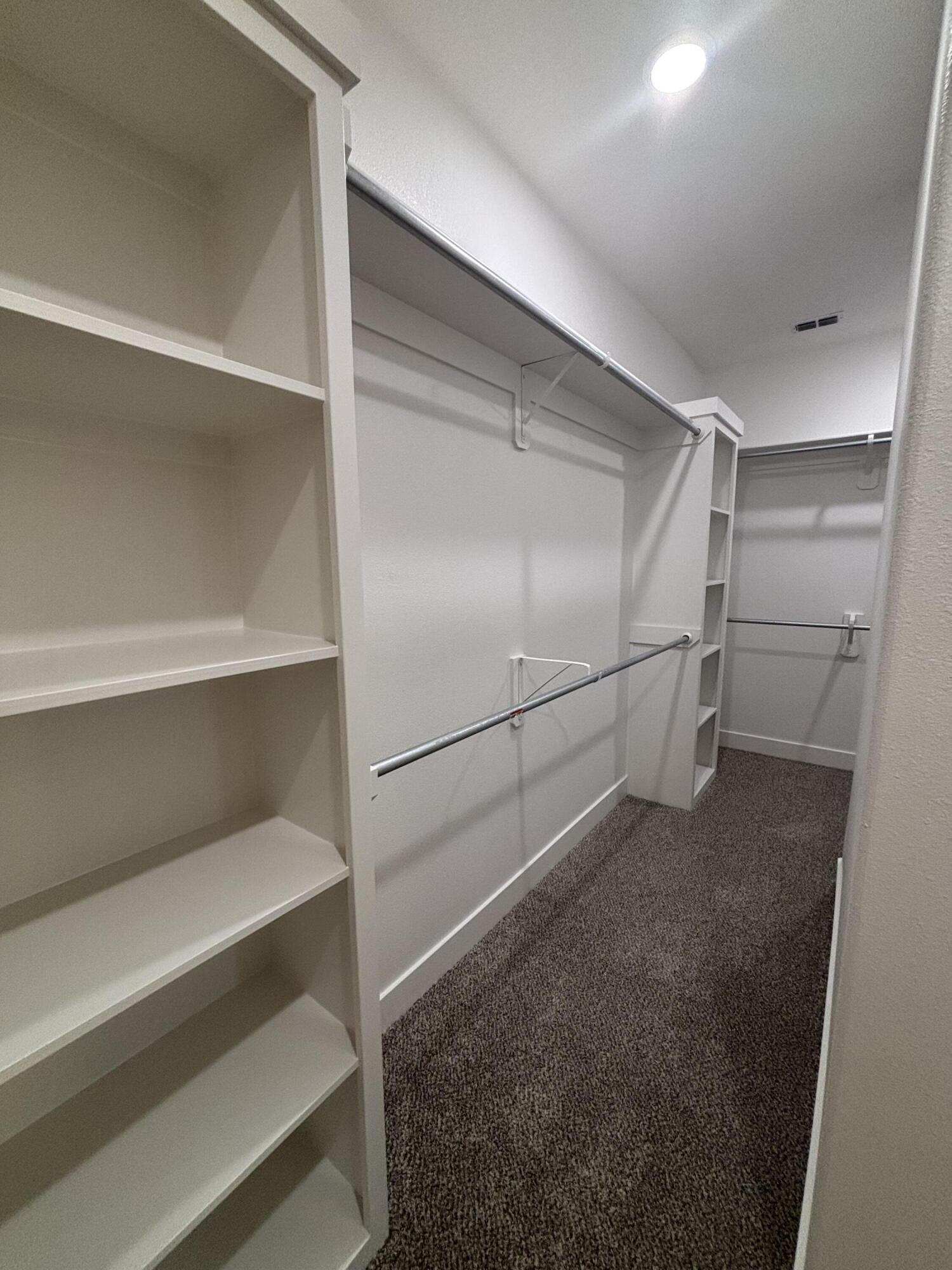 1713 County Road 5500