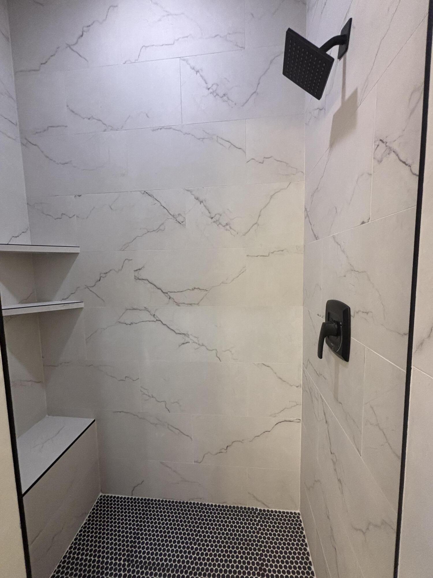 1713 County Road 5500