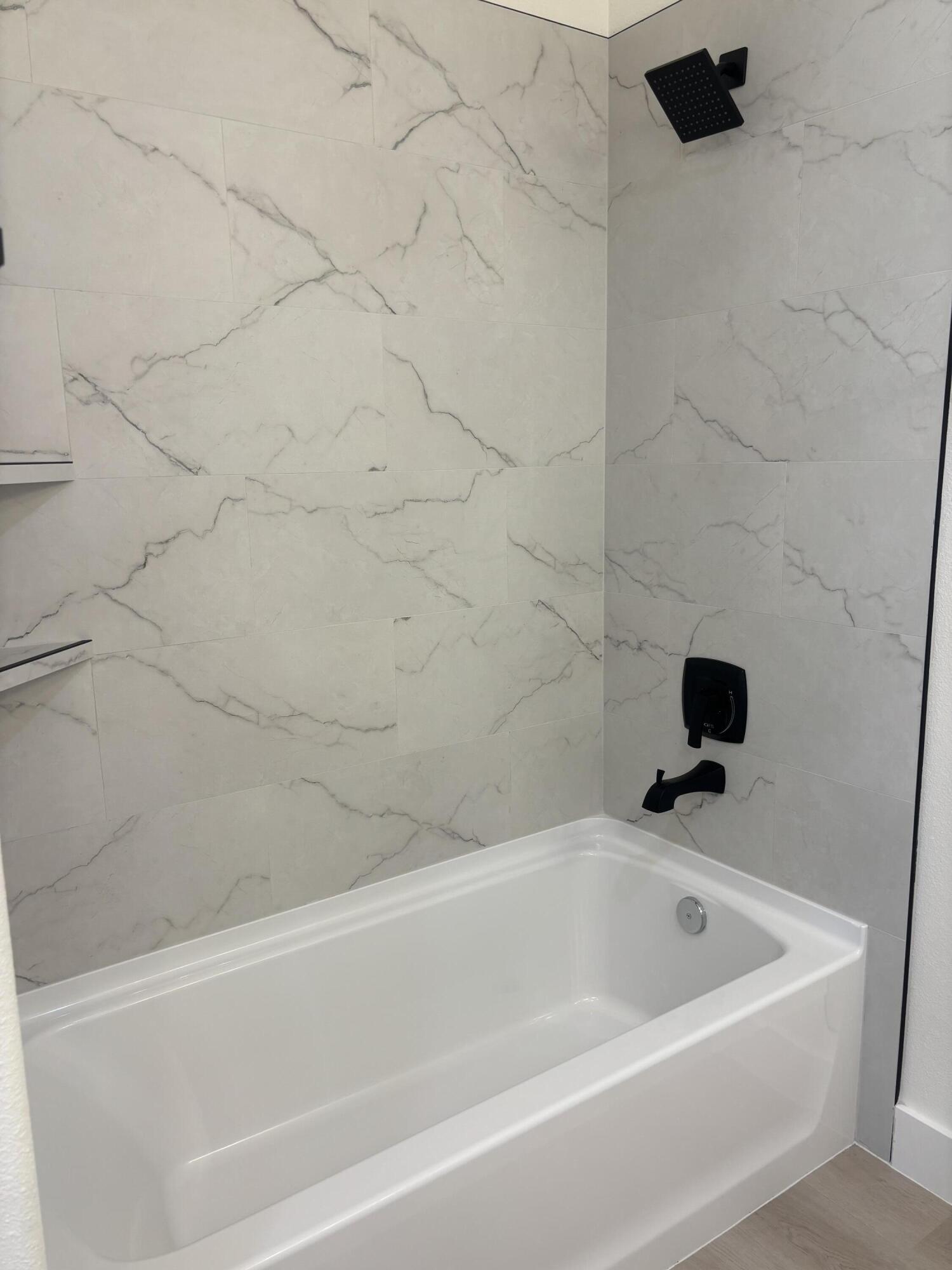 1713 County Road 5500