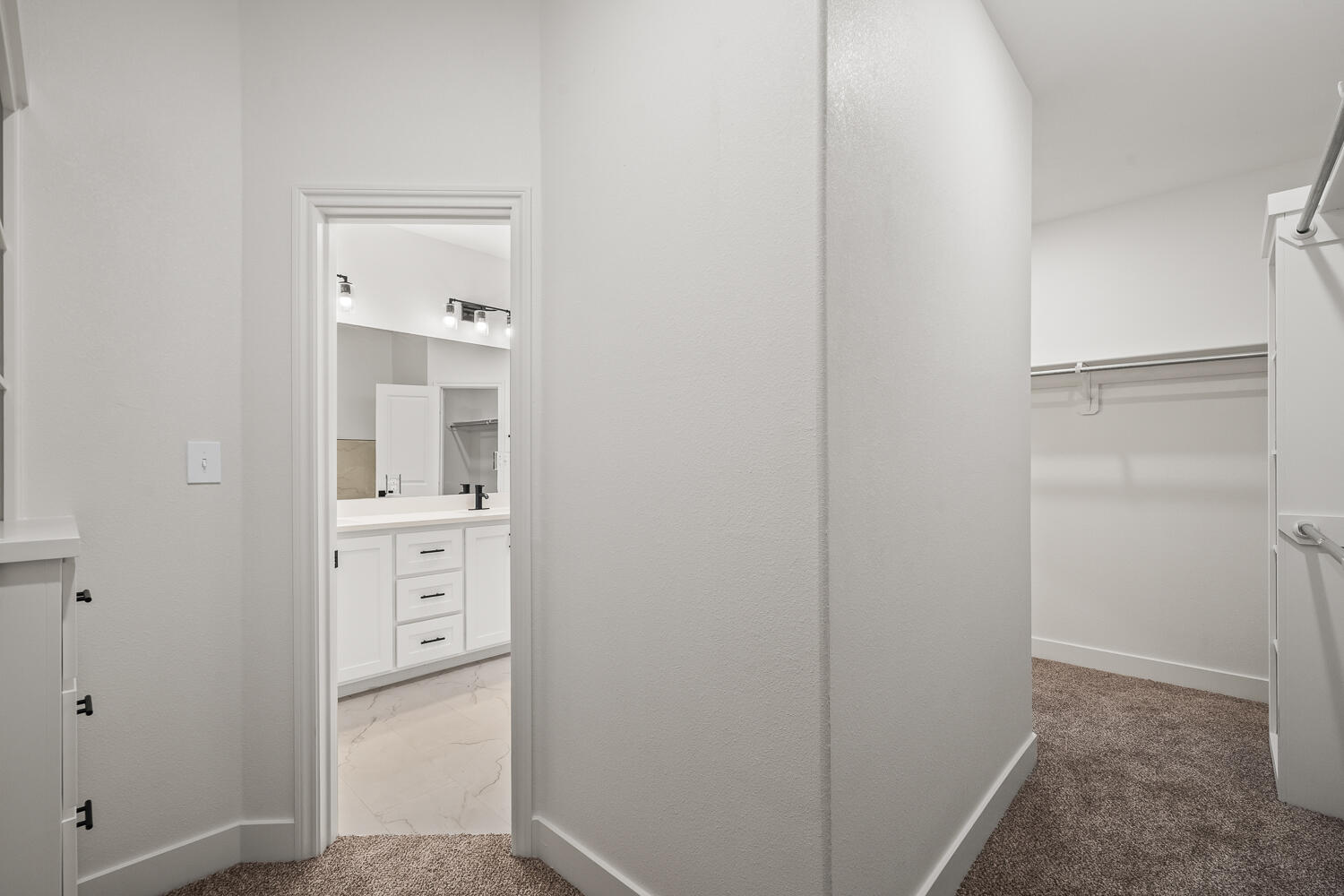 1713 County Road 5500