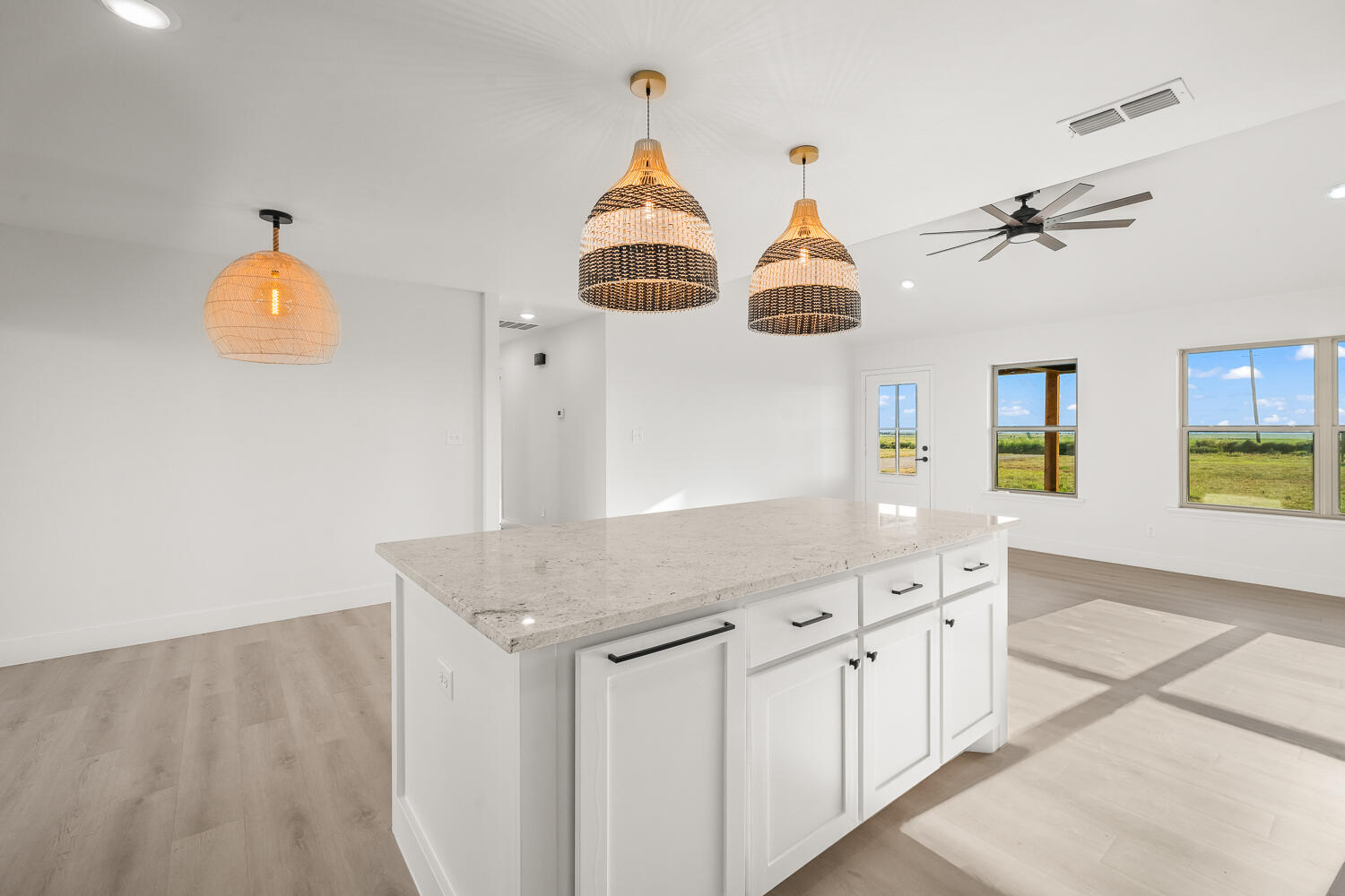 14722 N County Road 1200