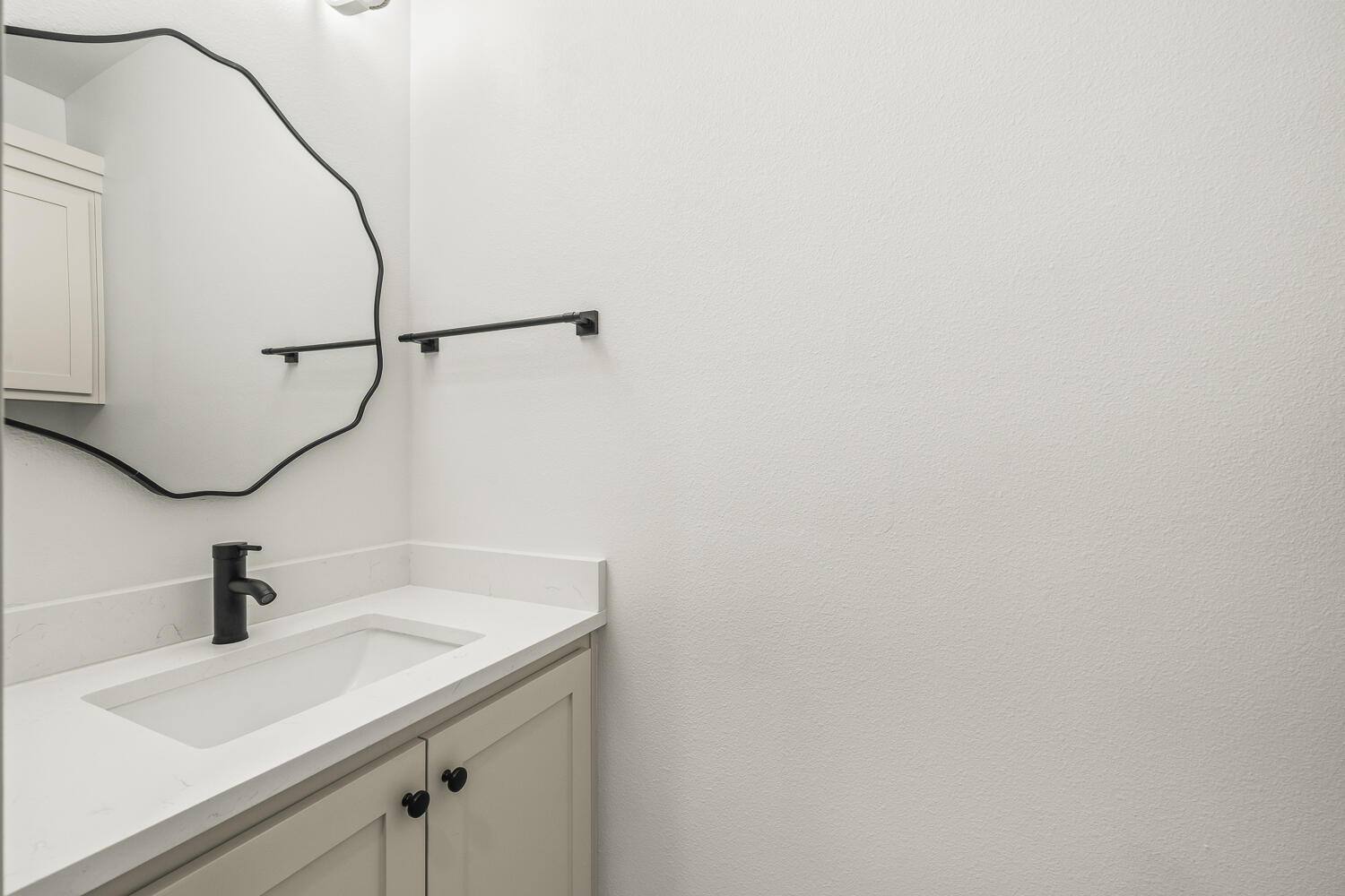 5603 County Road 6100