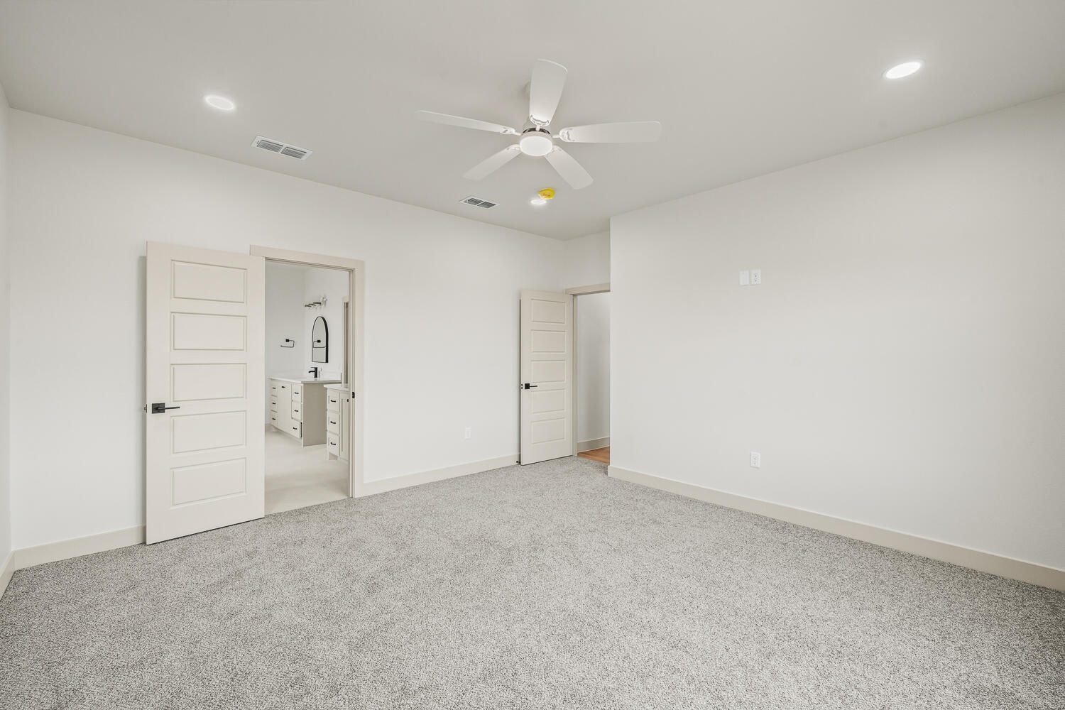 5603 County Road 6100