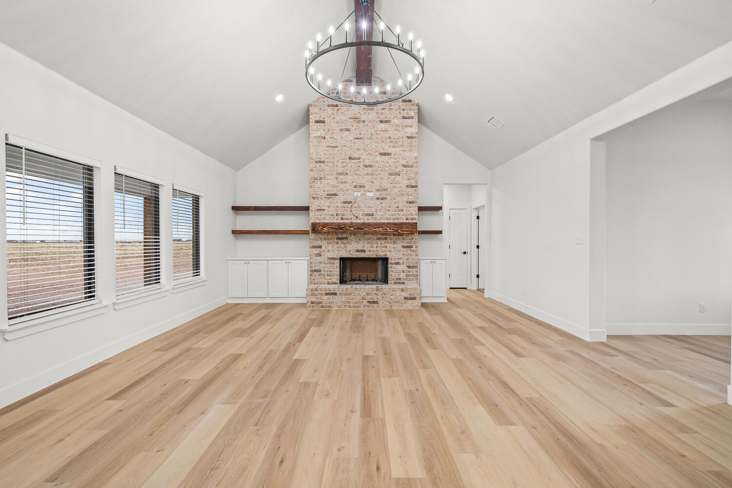 8510 County Road 1300