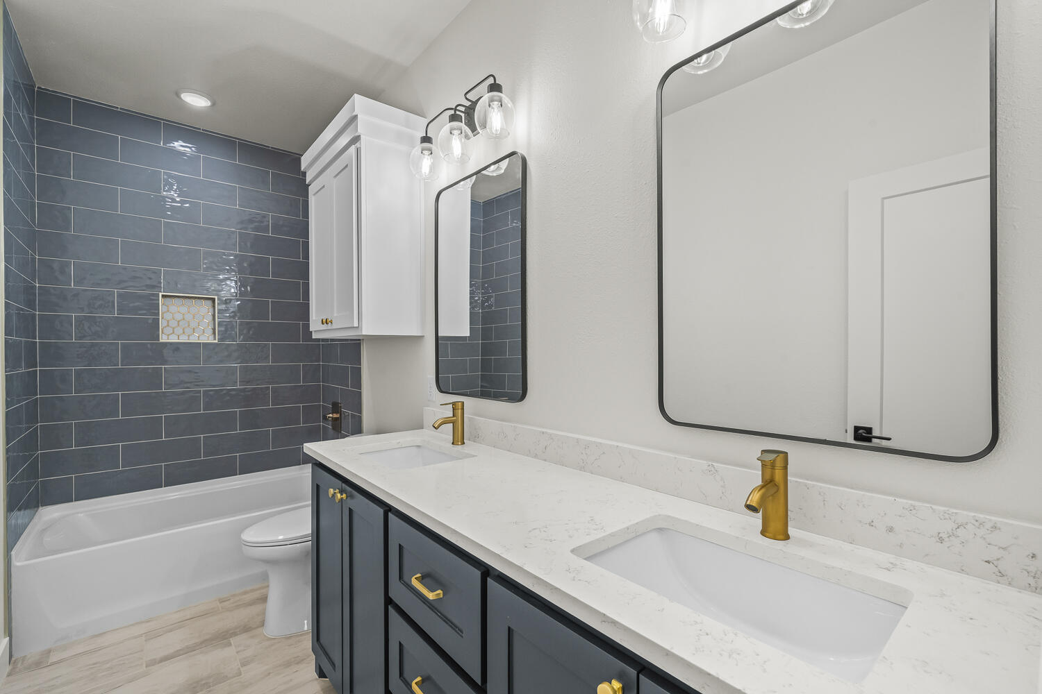 8510 County Road 1300