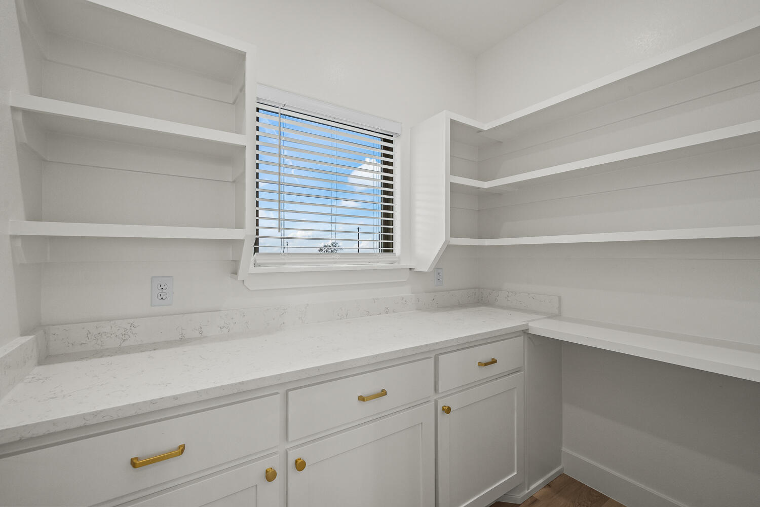 8510 County Road 1300