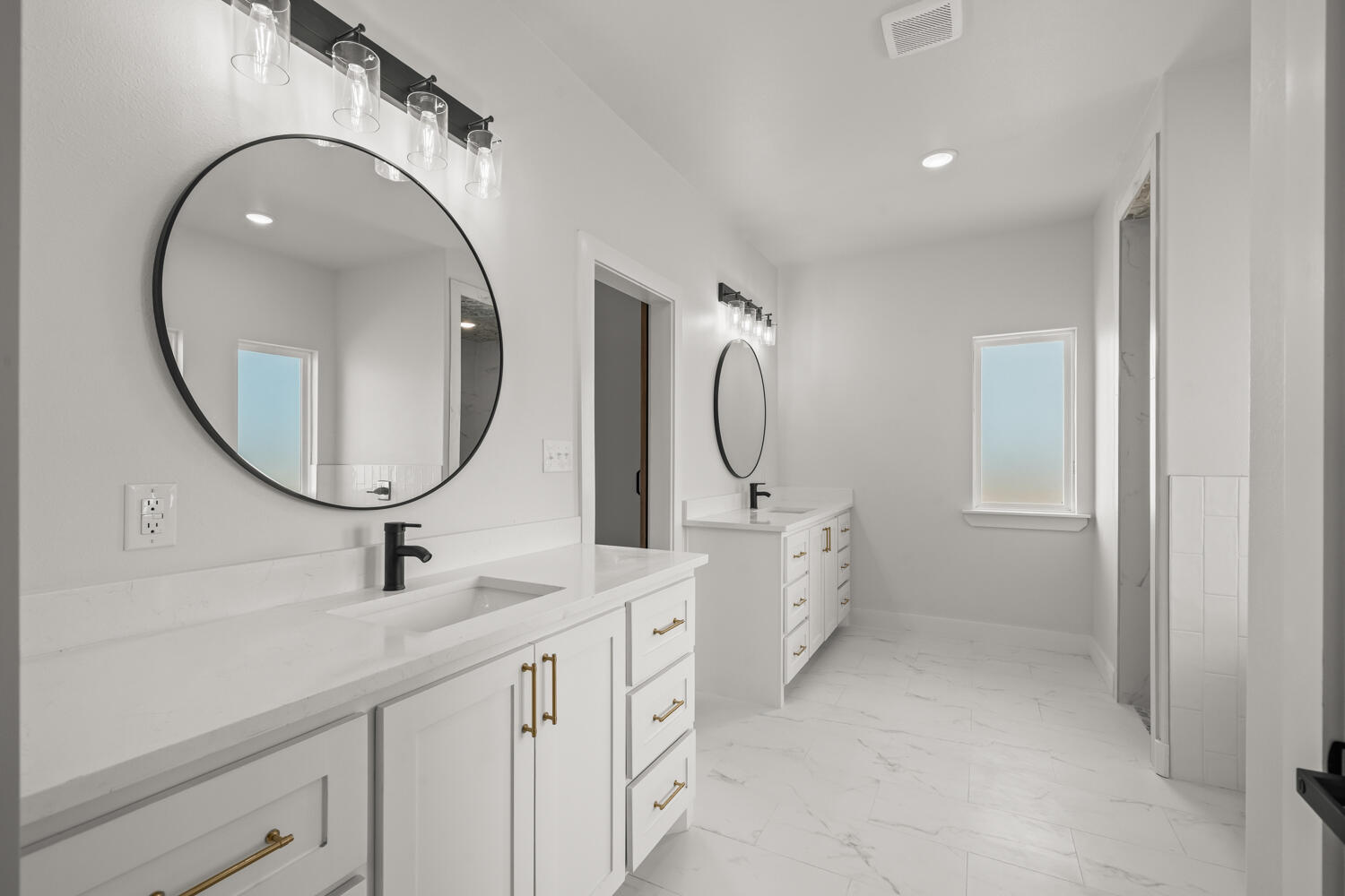 9425 County Road 5300