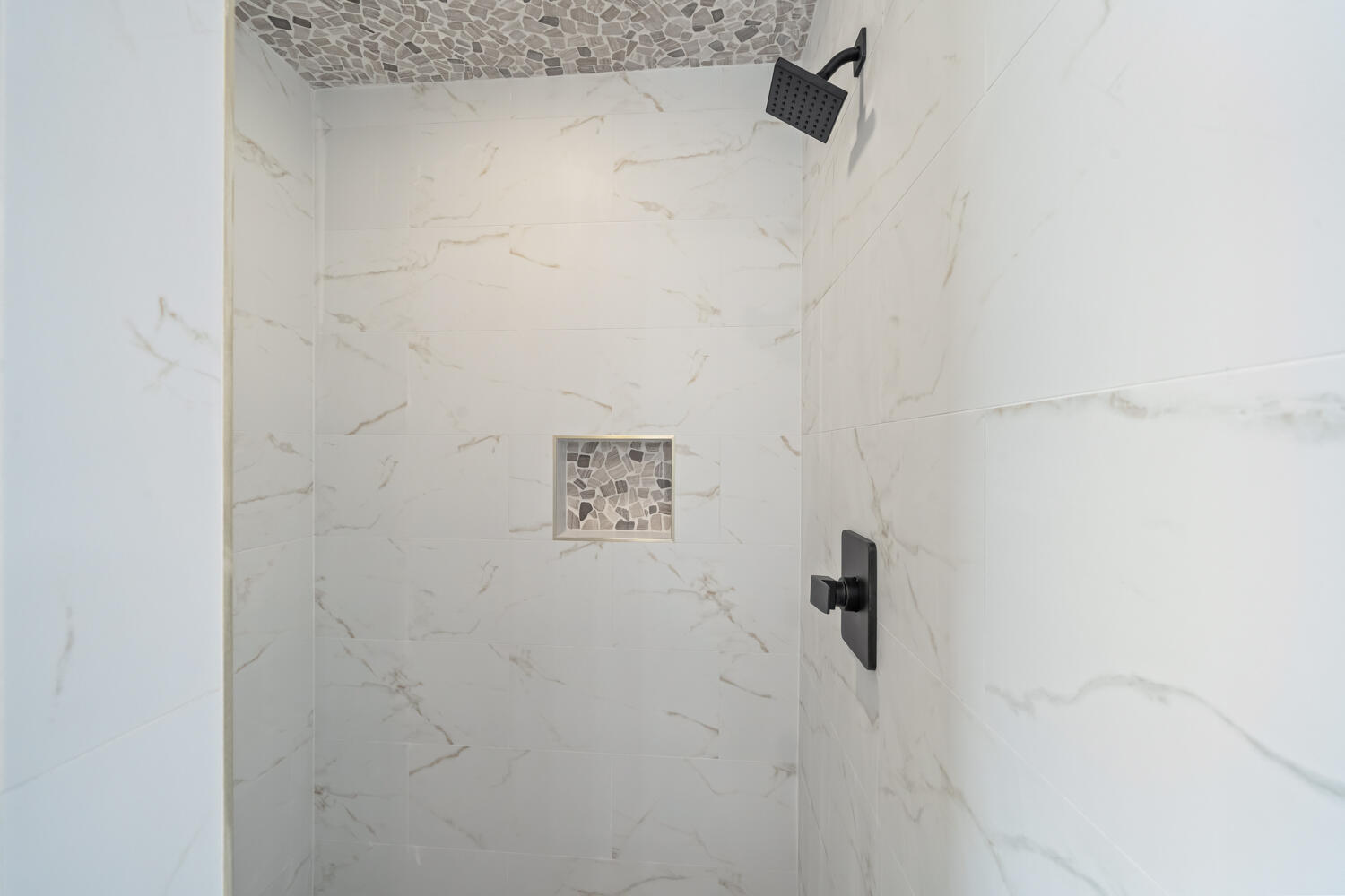 9425 County Road 5300