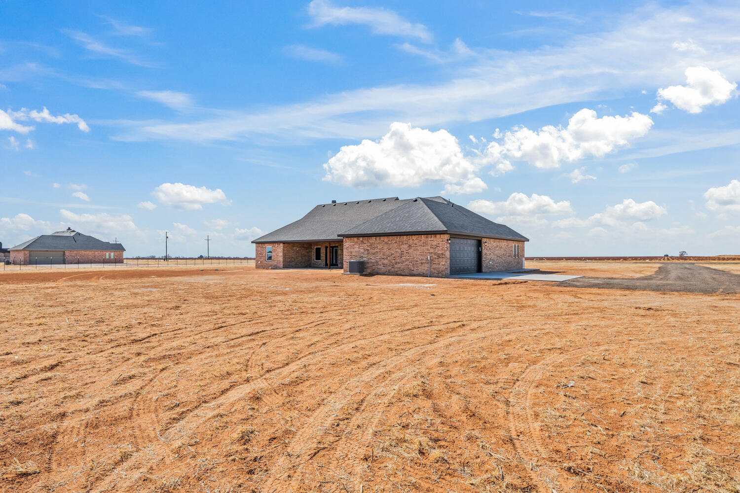 9425 County Road 5300