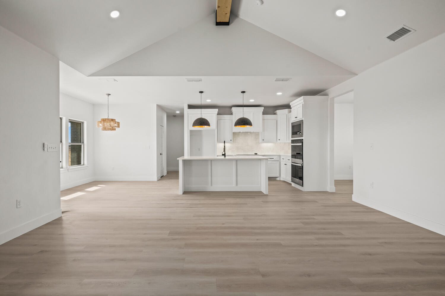 5601 County Road 6100